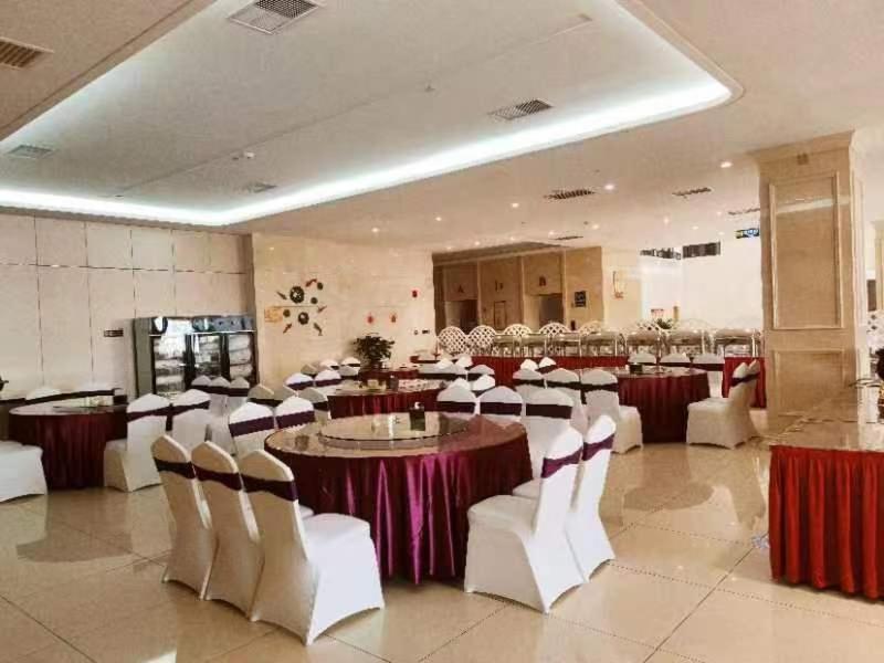 Huashan Xinghe International Hotel Huayin Buitenkant foto